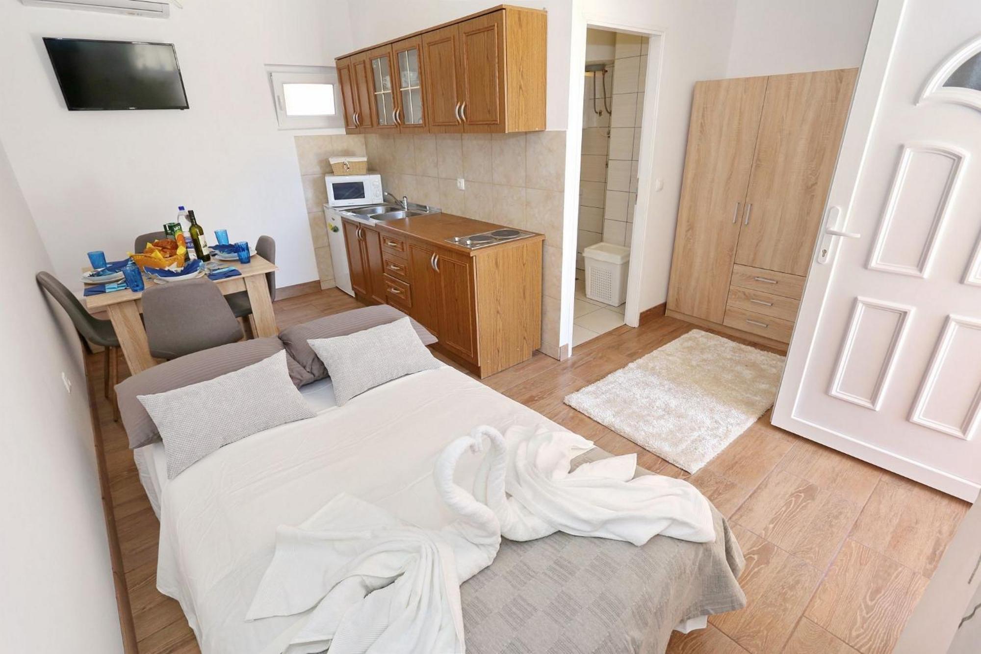 Apartments Marino Вир Екстериор снимка